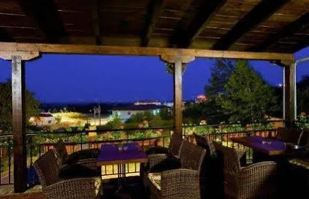 Hotel εσπερίδες Naousa (Imathia)