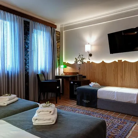 Hotel εσπερίδες