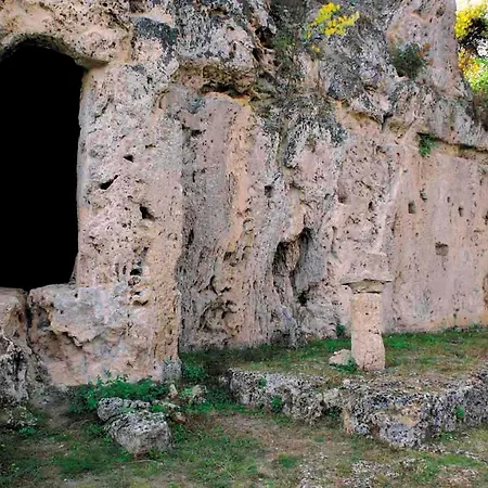 εσπερίδες 3* Naousa (Imathia)