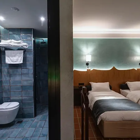 Hotel εσπερίδες 3*