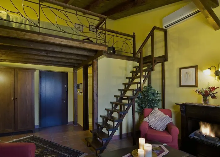 εσπερίδες Naousa (Imathia)