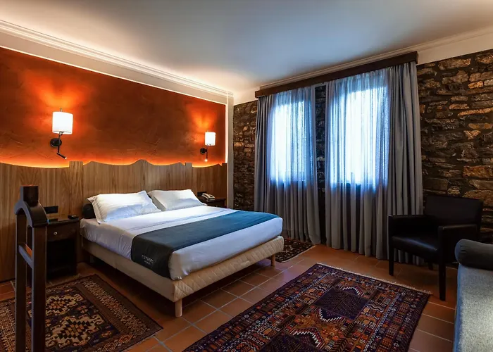 εσπερίδες Hotel Naousa (Imathia)