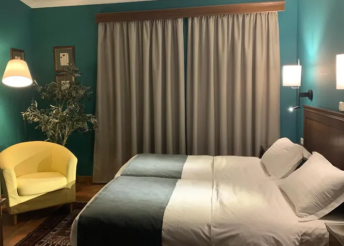 εσπερίδες Hotel 3*